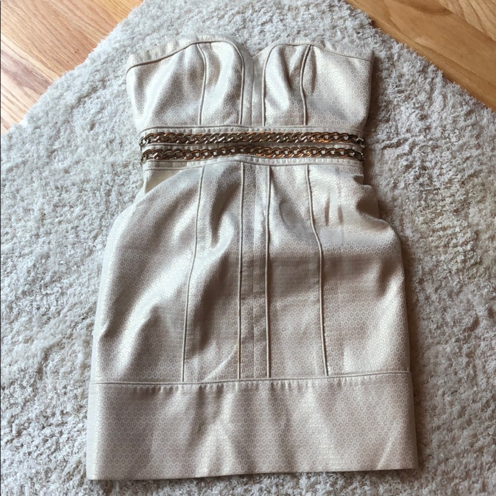 Laundry dress